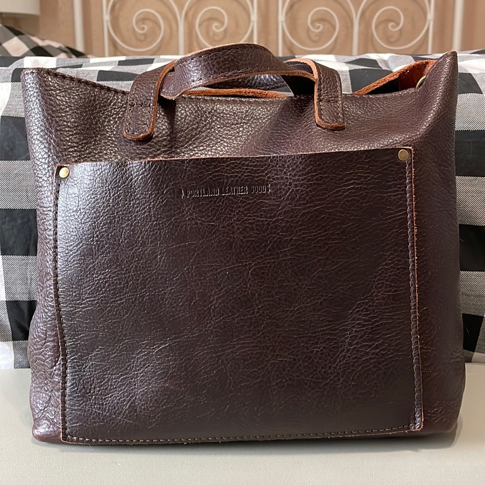 PLG AP medium crossbody